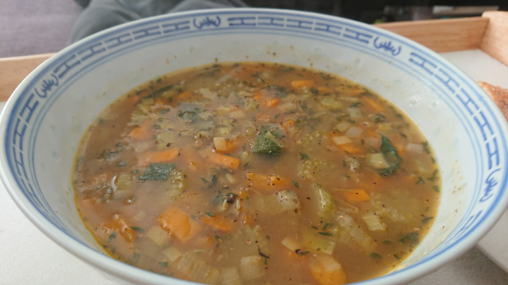 Vegetable soup main image